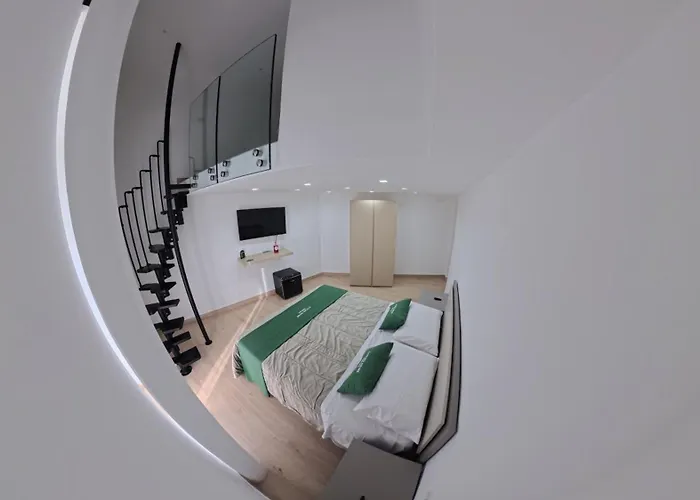 Luxury Airport بيت ضيافة