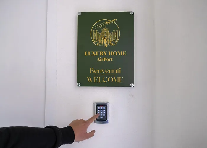 Luxury Airport بيت ضيافة